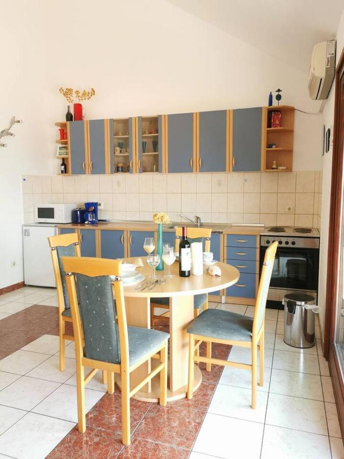 Apartment Biljana Bol Zewnętrze zdjęcie